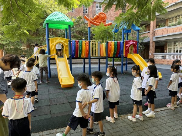 小一新鮮人歡樂入學，生活訓練助力適應校園生活