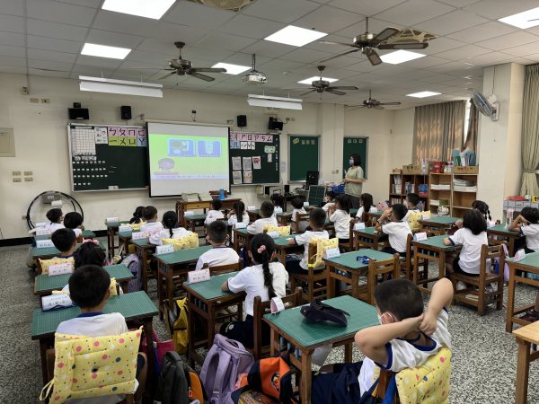 小一新鮮人歡樂入學，生活訓練助力適應校園生活