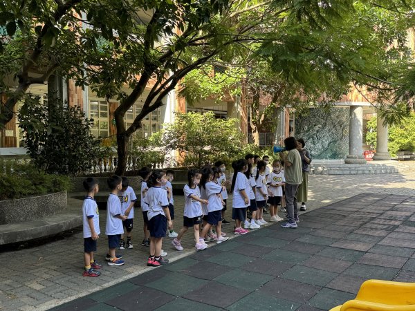 小一新鮮人歡樂入學，生活訓練助力適應校園生活